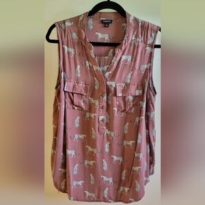 Sleeveless Top with Leopard Print